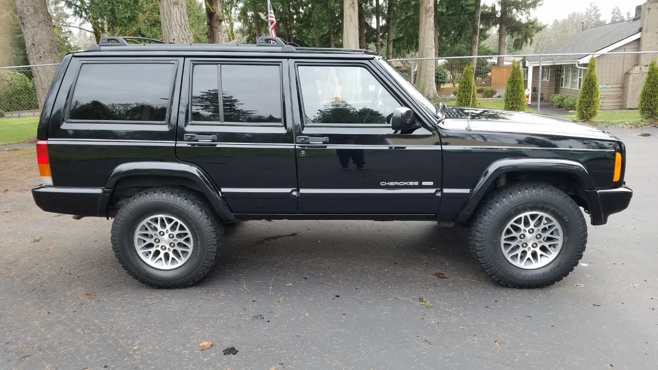 1999 Jeep XJ Cherokee - Image 11 of 31