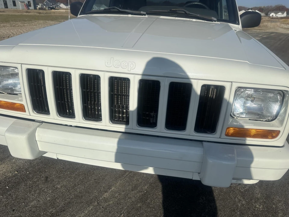 1999 Jeep XJ Cherokee - Image 28 of 31