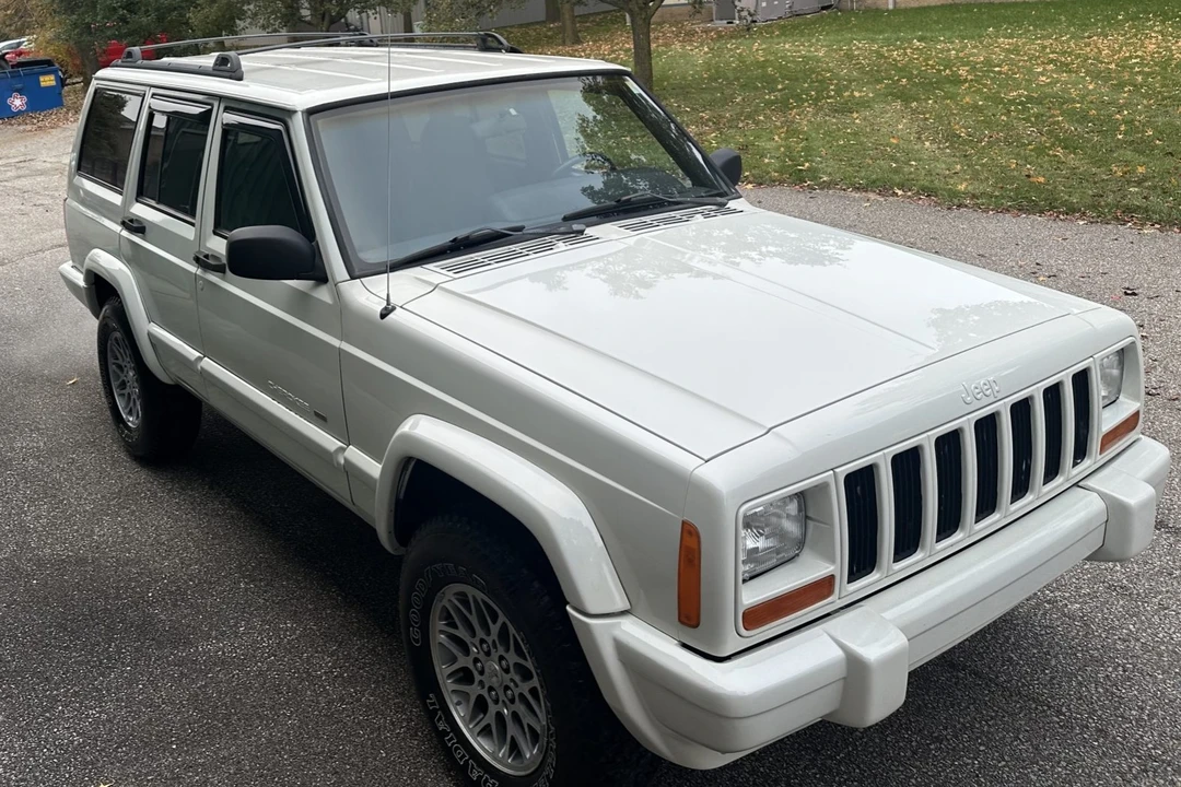 1999 Jeep XJ Cherokee - Image 5 of 31