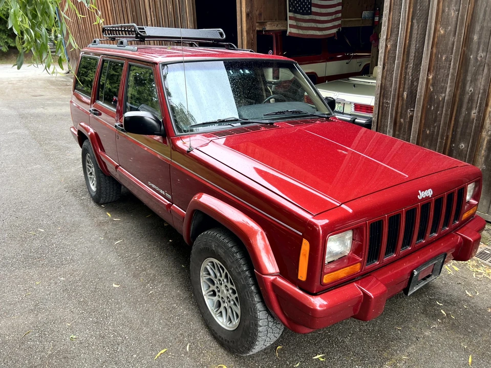 1999 Jeep XJ Cherokee - Image 14 of 31