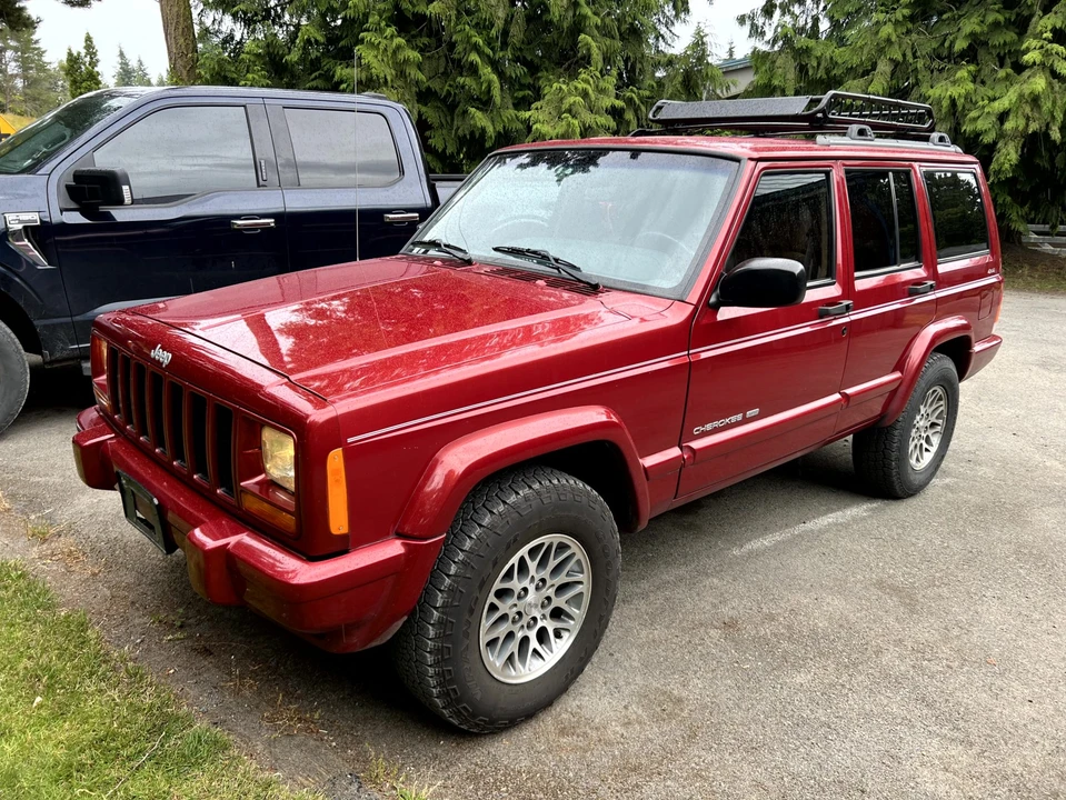 1999 Jeep XJ Cherokee - Image 17 of 31