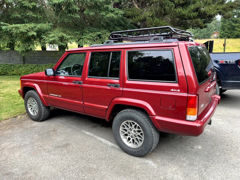 1999 Jeep XJ Cherokee - Image 19 of 31