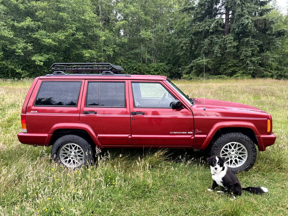 1999 Jeep XJ Cherokee - Image 10 of 31