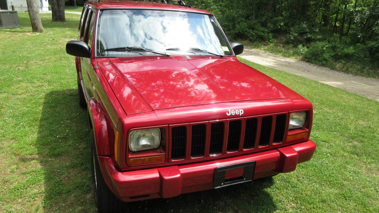 1999 Jeep XJ Cherokee - Image 29 of 31