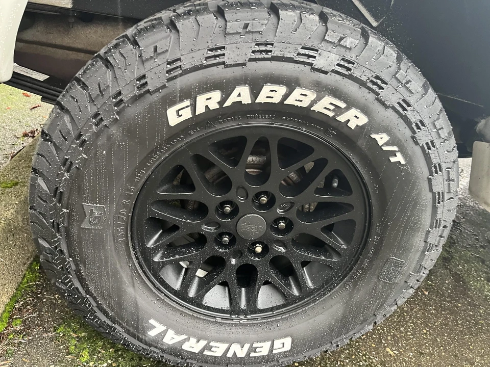 1999 Jeep XJ Cherokee - Image 31 of 31