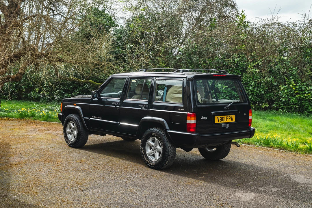 1999 Jeep XJ Cherokee - Image 5 of 31