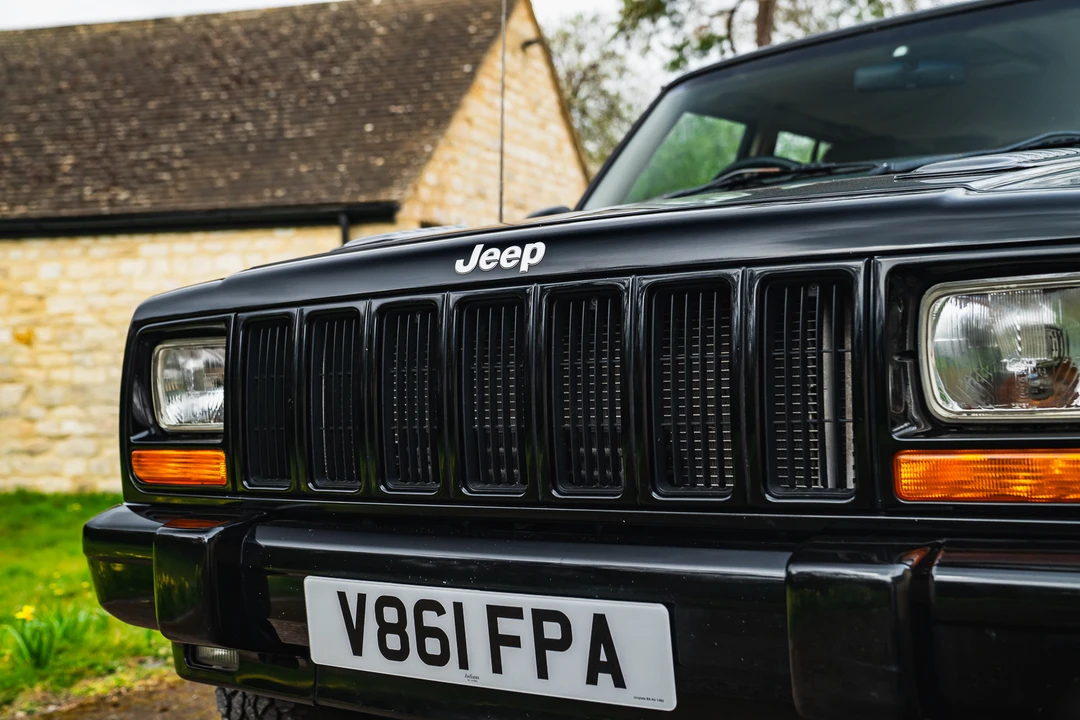 1999 Jeep XJ Cherokee - Image 21 of 31