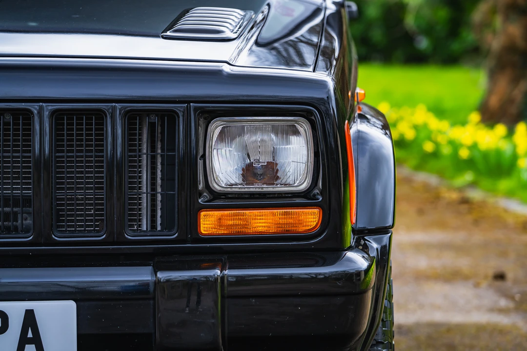 1999 Jeep XJ Cherokee - Image 23 of 31