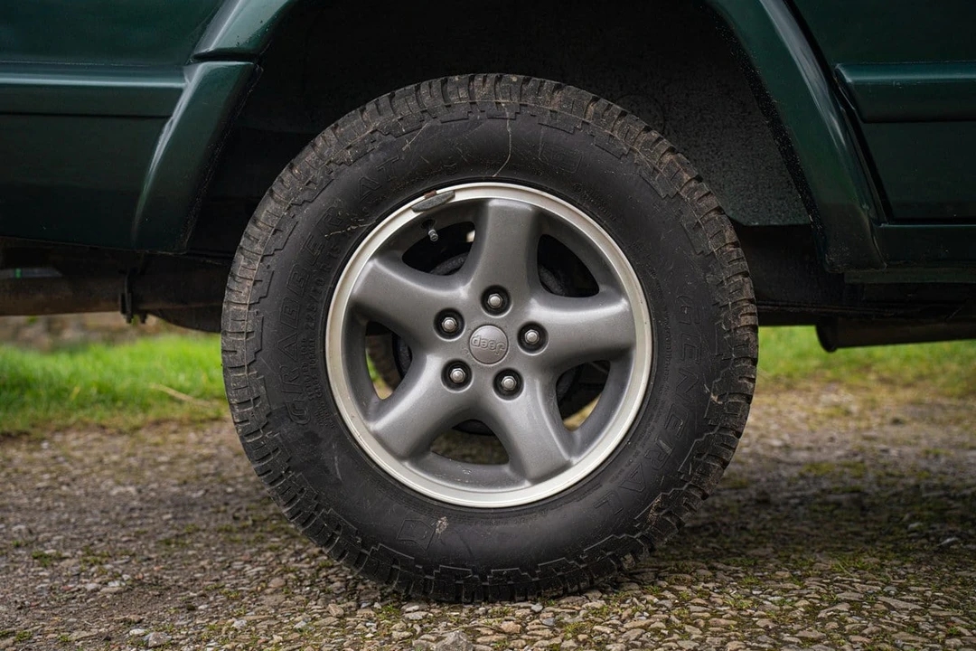 1999 Jeep XJ Cherokee - Image 22 of 30