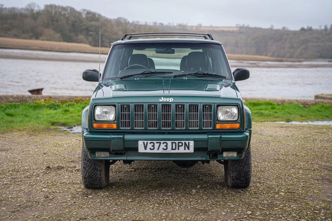 1999 Jeep XJ Cherokee - Image 7 of 30