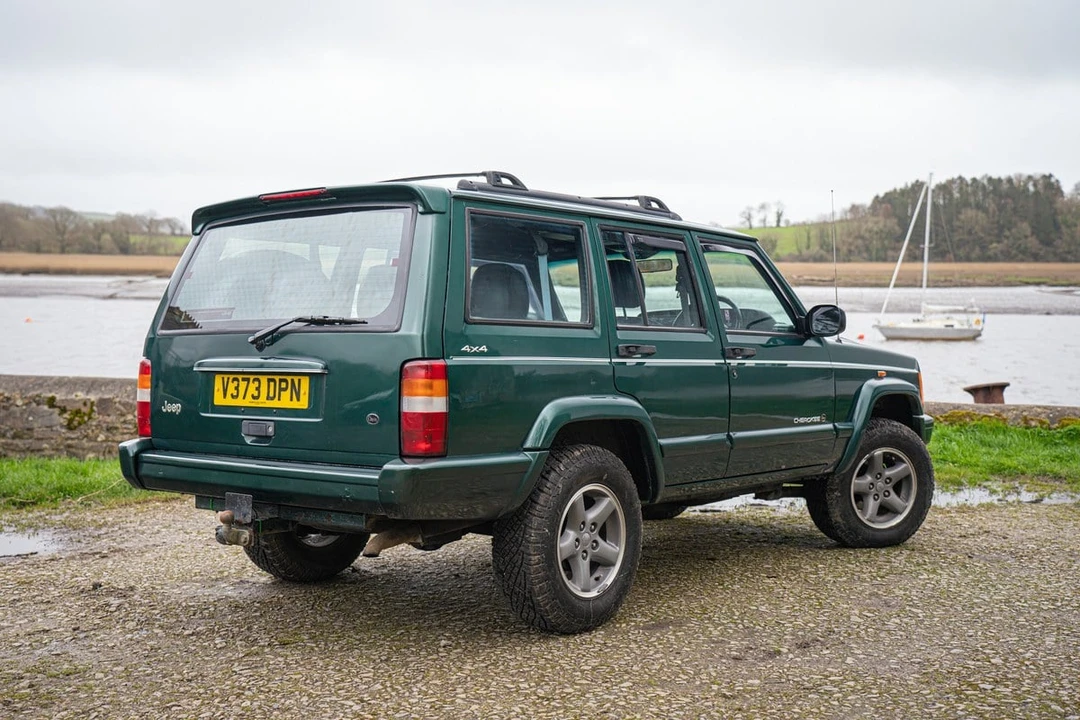 1999 Jeep XJ Cherokee - Image 5 of 30