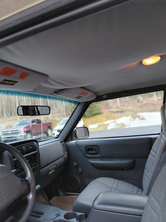 1999 Jeep XJ Cherokee - Image 19 of 21