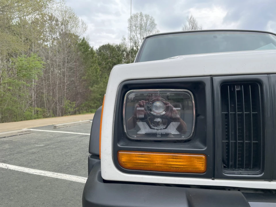 1999 Jeep XJ Cherokee - Image 16 of 31