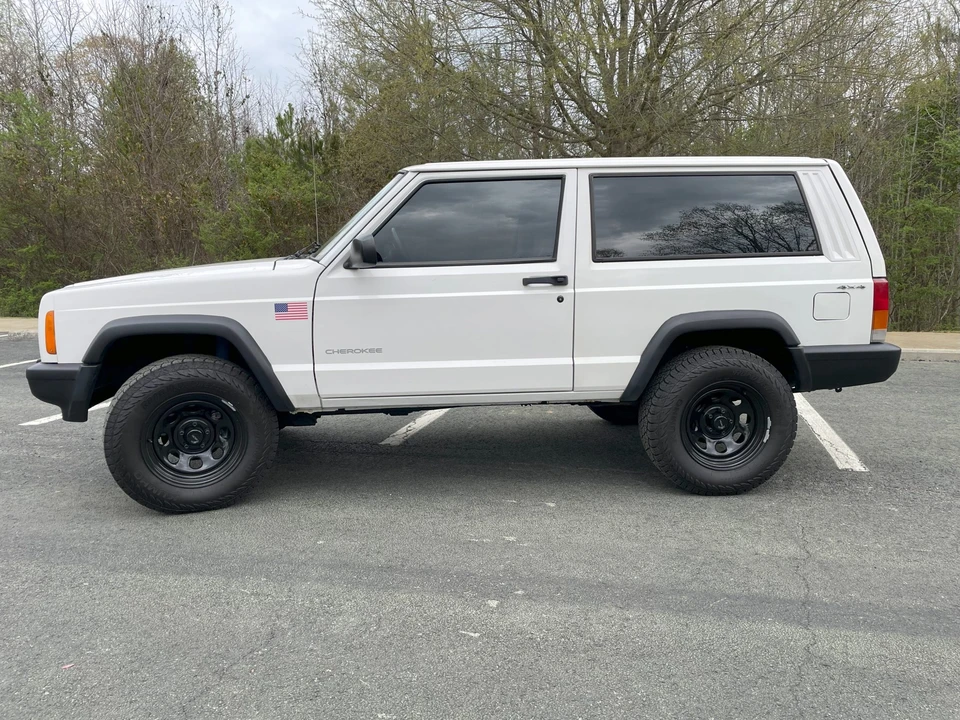 1999 Jeep XJ Cherokee - Image 15 of 31