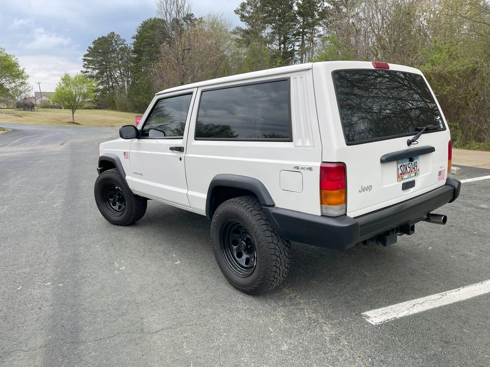 1999 Jeep XJ Cherokee - Image 14 of 31