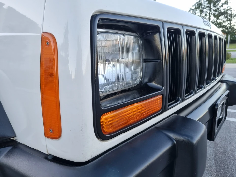 1999 Jeep XJ Cherokee - Image 29 of 31
