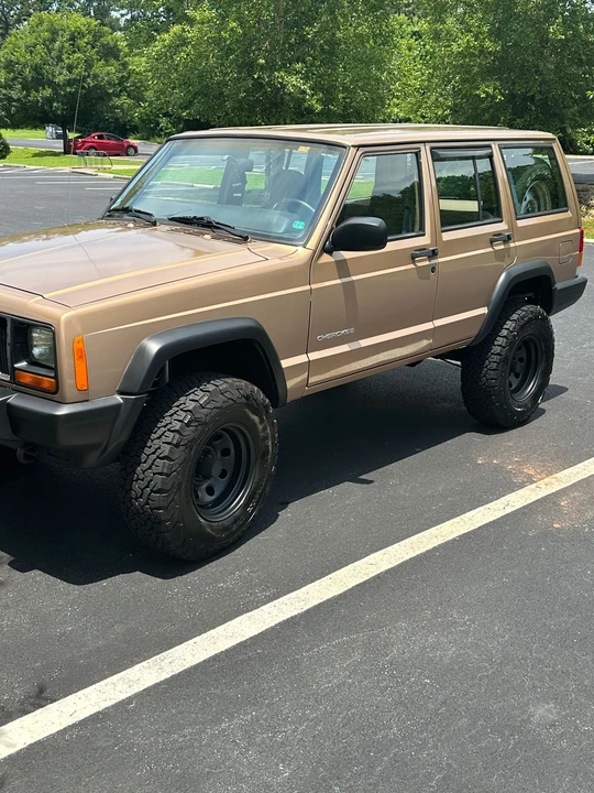 1999 Jeep XJ Cherokee - Image 5 of 31