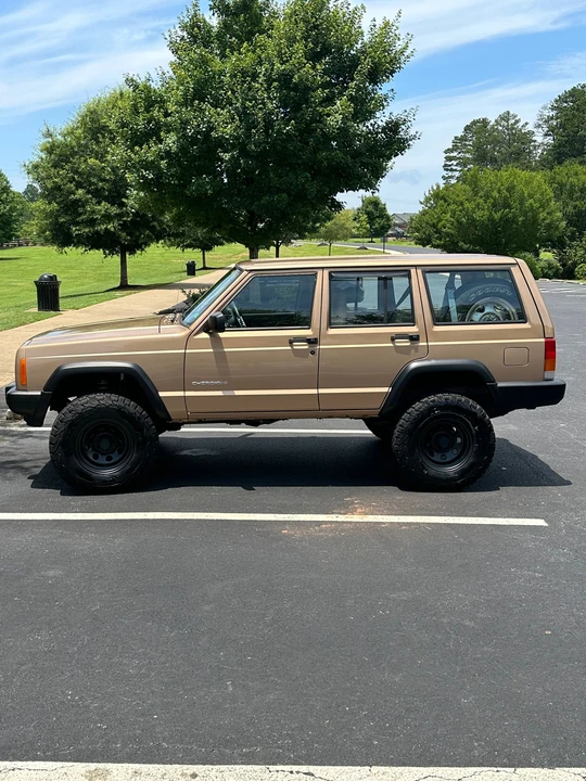 1999 Jeep XJ Cherokee - Image 8 of 31