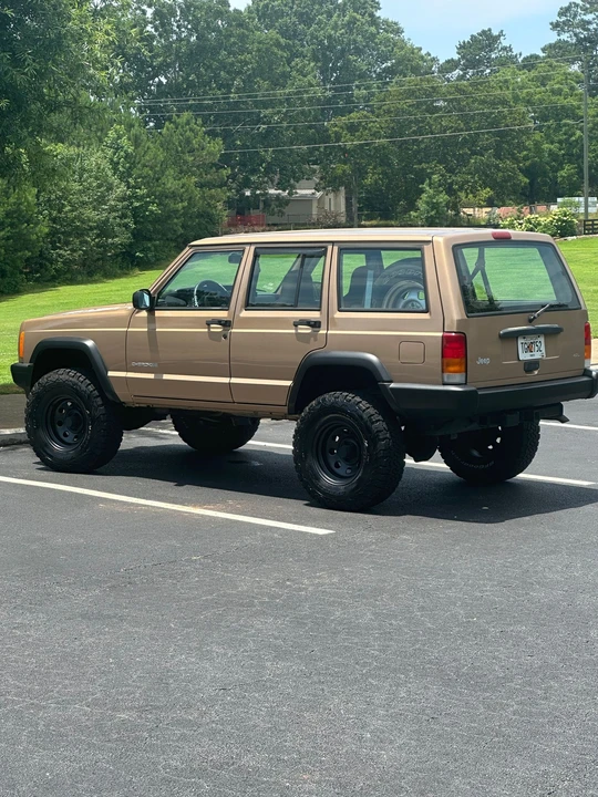 1999 Jeep XJ Cherokee - Image 12 of 31