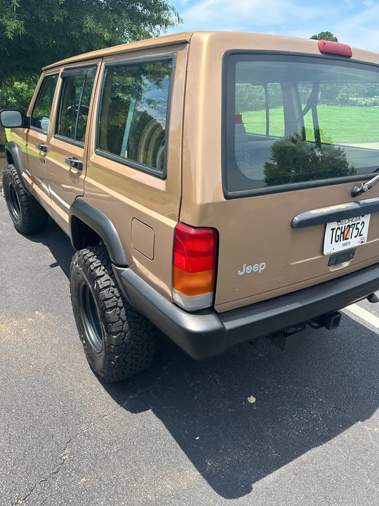 1999 Jeep XJ Cherokee - Image 23 of 31