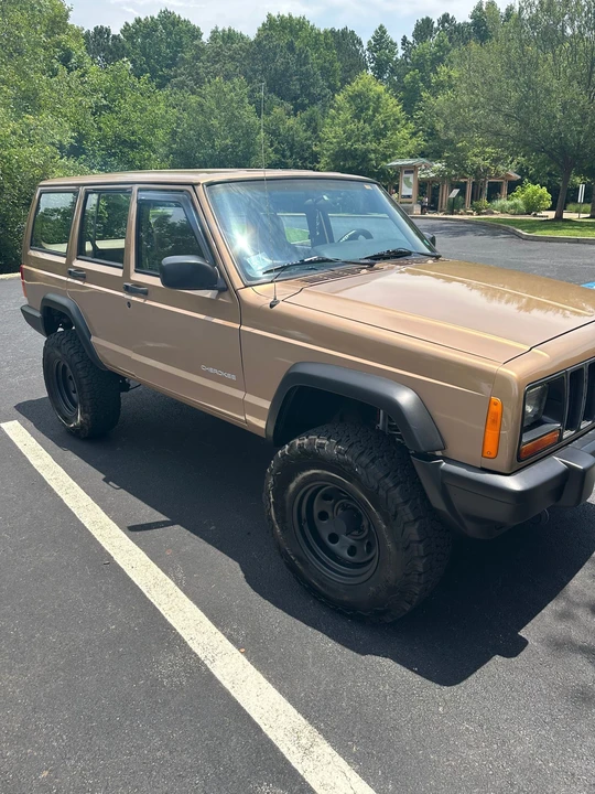 1999 Jeep XJ Cherokee - Image 16 of 31