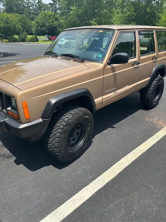 1999 Jeep XJ Cherokee - Image 6 of 31