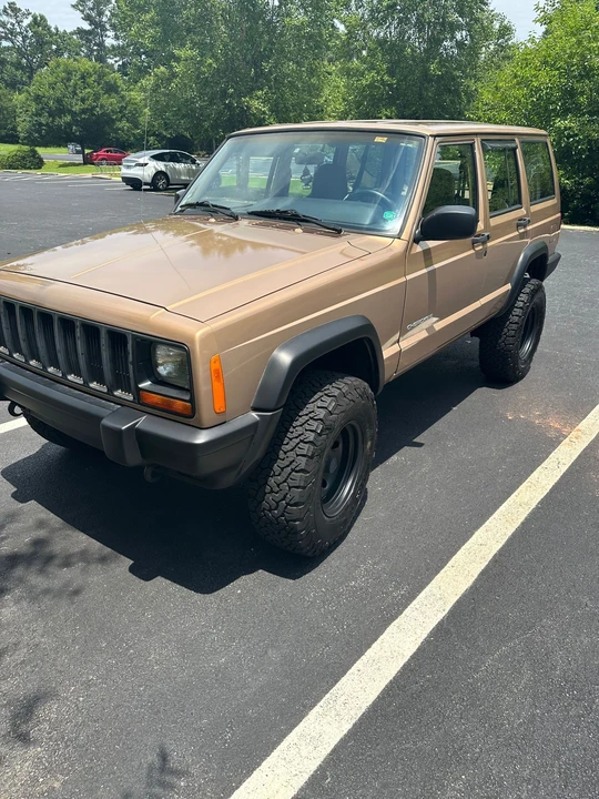 1999 Jeep XJ Cherokee - Image 7 of 31