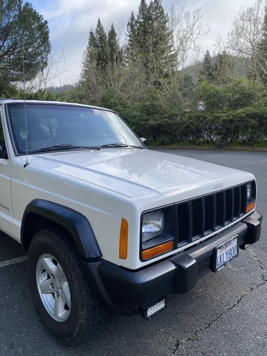 1999 Jeep XJ Cherokee - Image 11 of 31