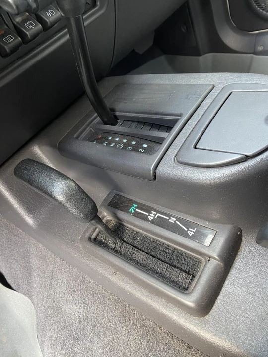1999 Jeep XJ Cherokee - Image 26 of 31