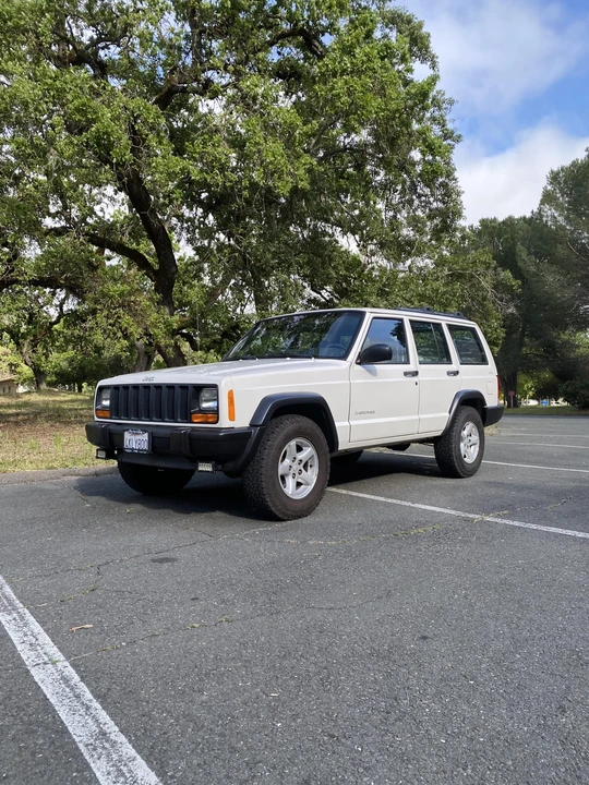 1999 Jeep XJ Cherokee - Image 4 of 31