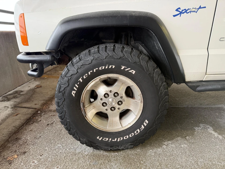 1999 Jeep XJ Cherokee - Image 23 of 31