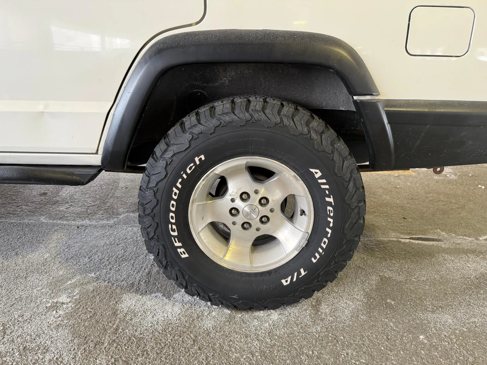 1999 Jeep XJ Cherokee - Image 26 of 31
