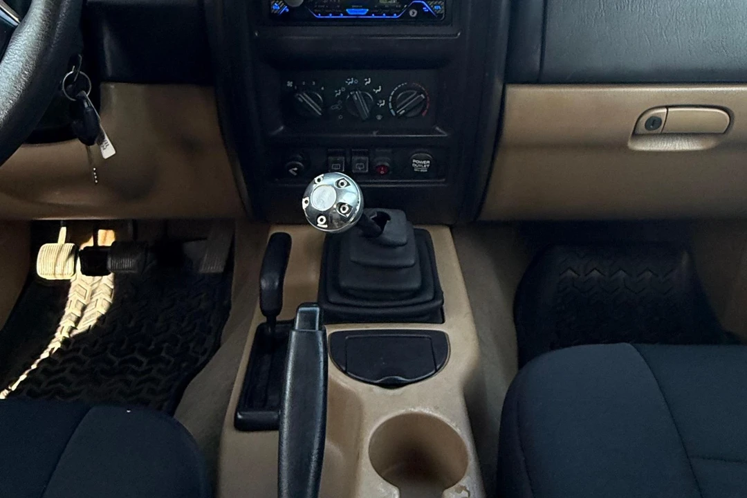 1999 Jeep XJ Cherokee - Image 30 of 31