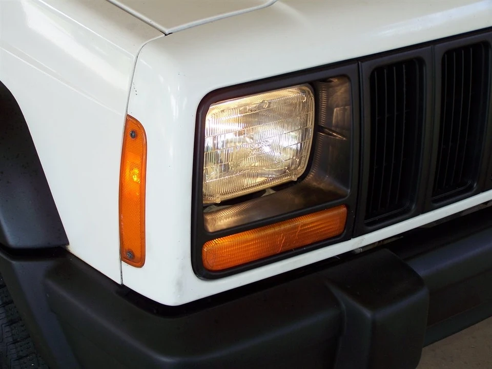1999 Jeep XJ Cherokee - Image 31 of 31