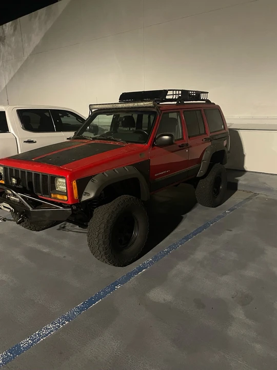 1999 Jeep XJ Cherokee - Image 2 of 9