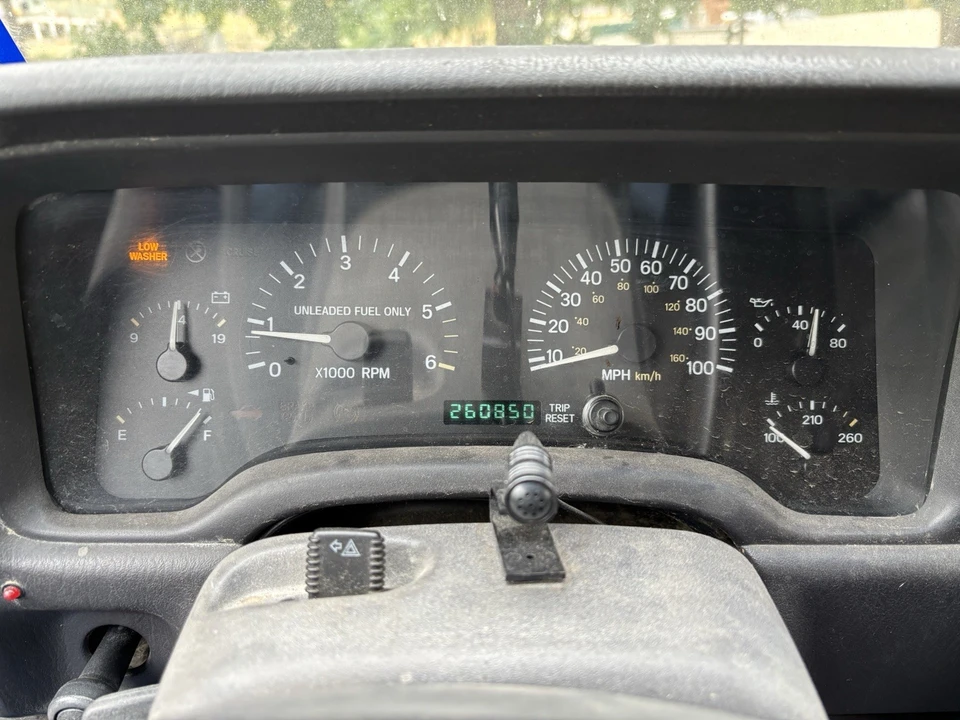 1999 Jeep XJ Cherokee - Image 15 of 24