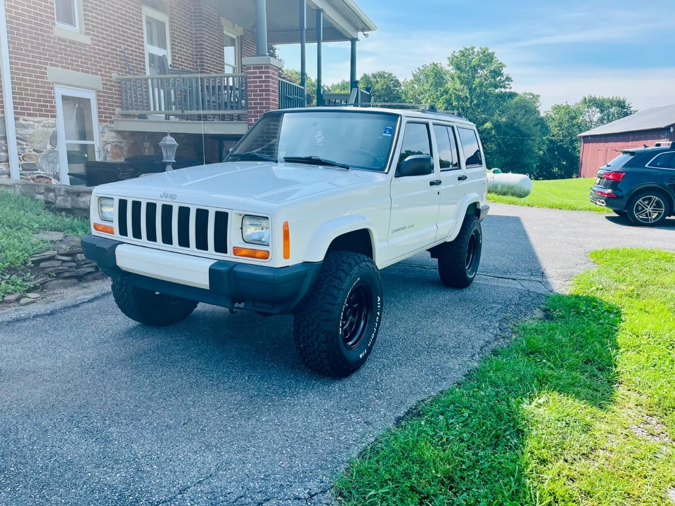 1999 Jeep XJ Cherokee - Image 2 of 21