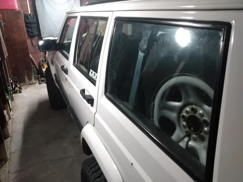 1999 Jeep Cherokee Sport