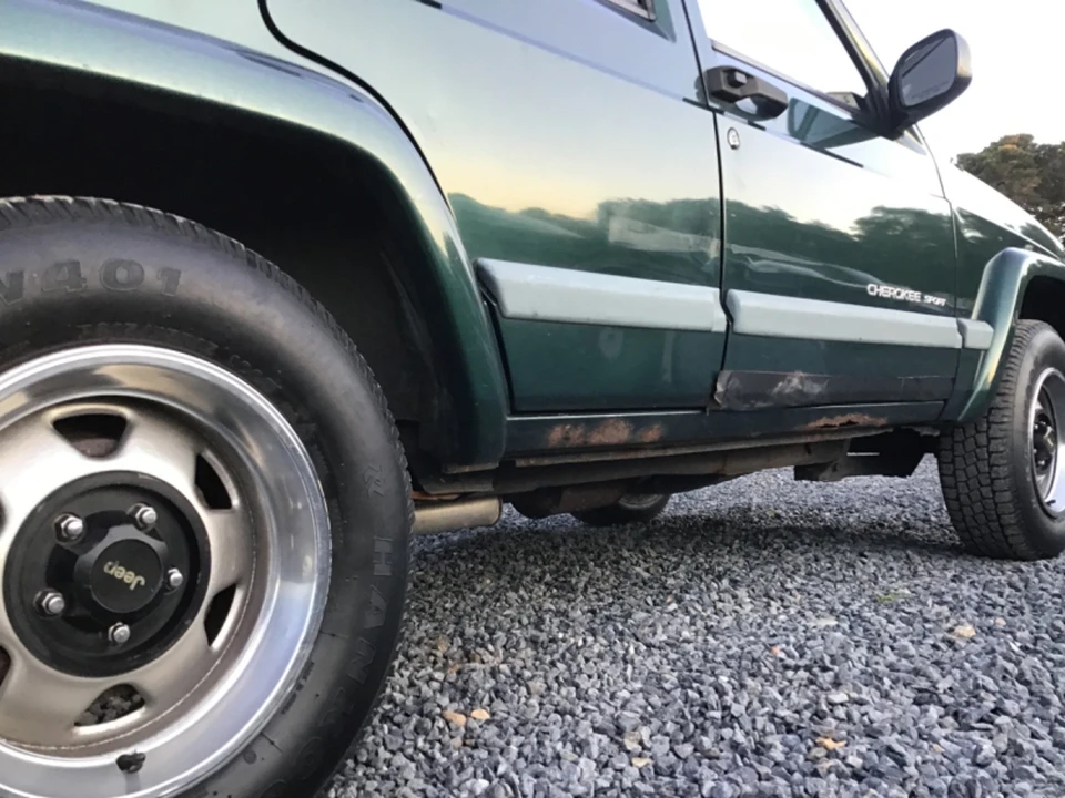1999 Jeep XJ Cherokee - Image 27 of 31