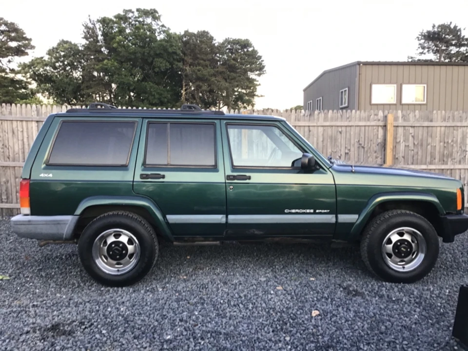 1999 Jeep XJ Cherokee - Image 4 of 31