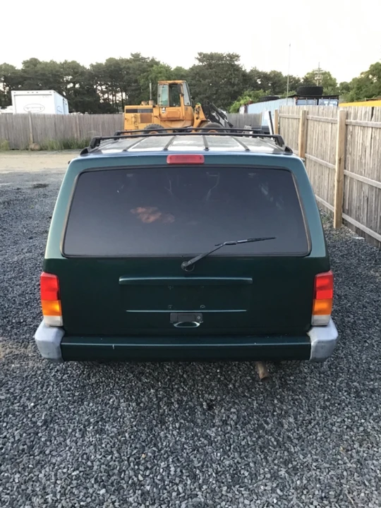 1999 Jeep XJ Cherokee - Image 13 of 31