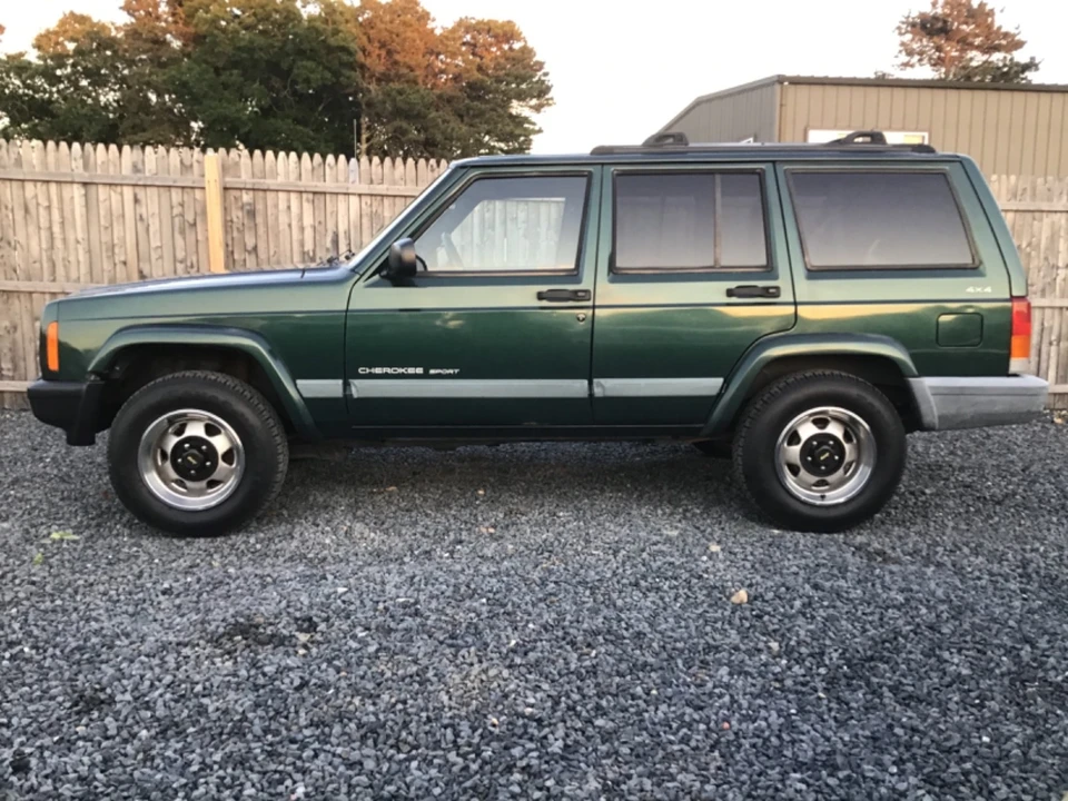 1999 Jeep XJ Cherokee - Image 3 of 31