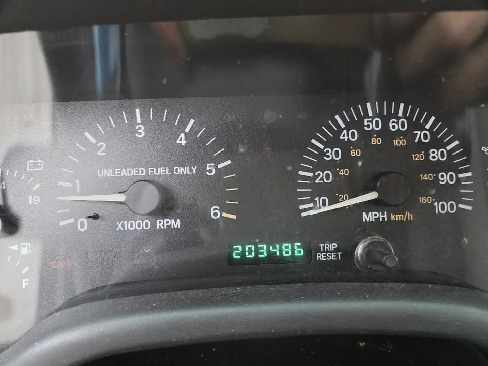 1999 Jeep XJ Cherokee - Image 16 of 31