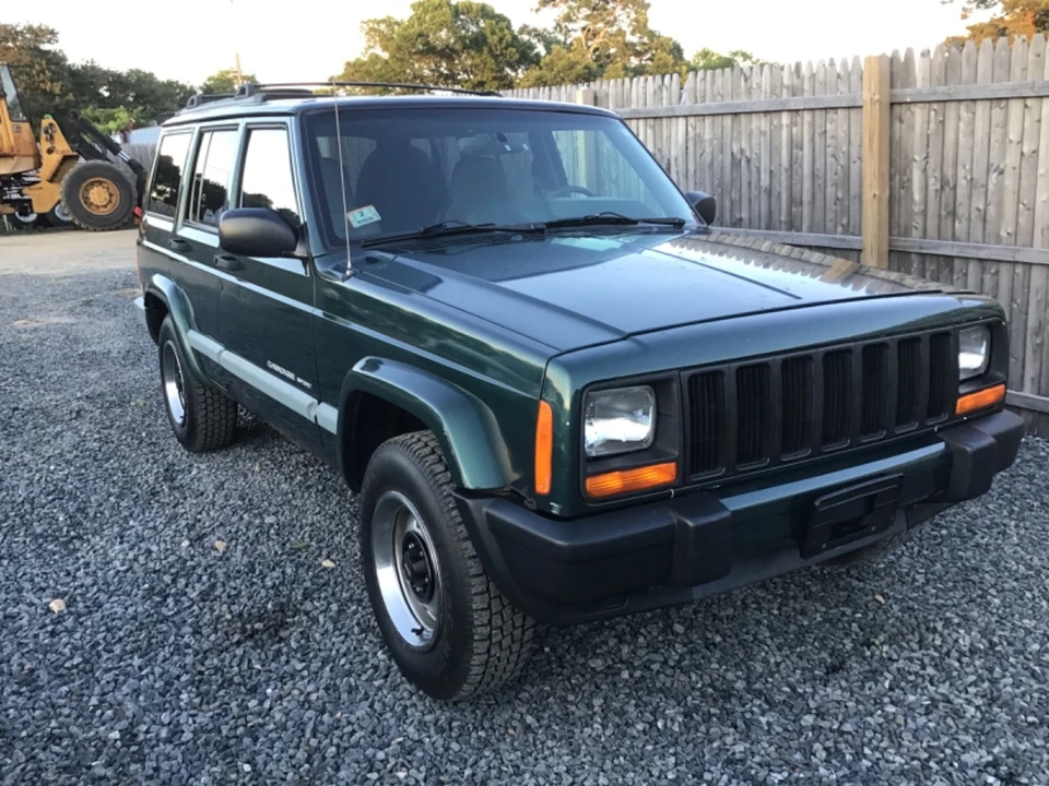 1999 Jeep XJ Cherokee - Image 14 of 31