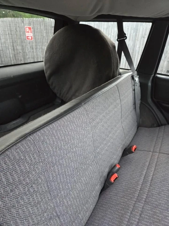 1999 Jeep XJ Cherokee - Image 20 of 31
