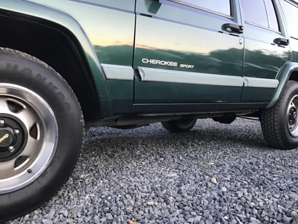 1999 Jeep XJ Cherokee - Image 26 of 31