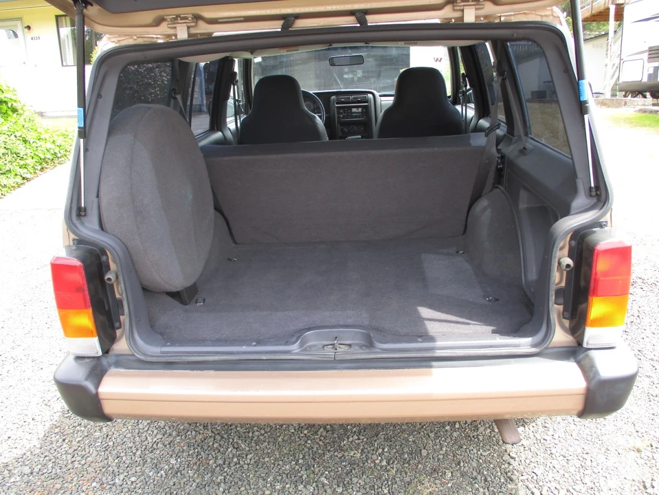 1999 Jeep XJ Cherokee - Image 4 of 8