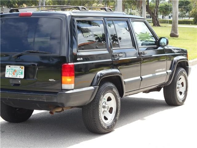 1999 Jeep XJ Cherokee - Image 11 of 12