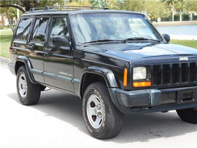 1999 Jeep XJ Cherokee - Image 3 of 12