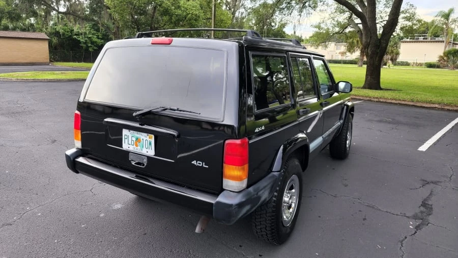 1999 Jeep XJ Cherokee - Image 3 of 14